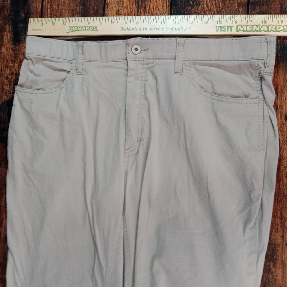 Orvis Classic Tech Pant‎ Men's 38x30 Khaki Stretch Performance - Picture 4 of 9